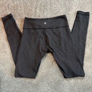Lululemon Women’s Textured Diamond Print Leggings